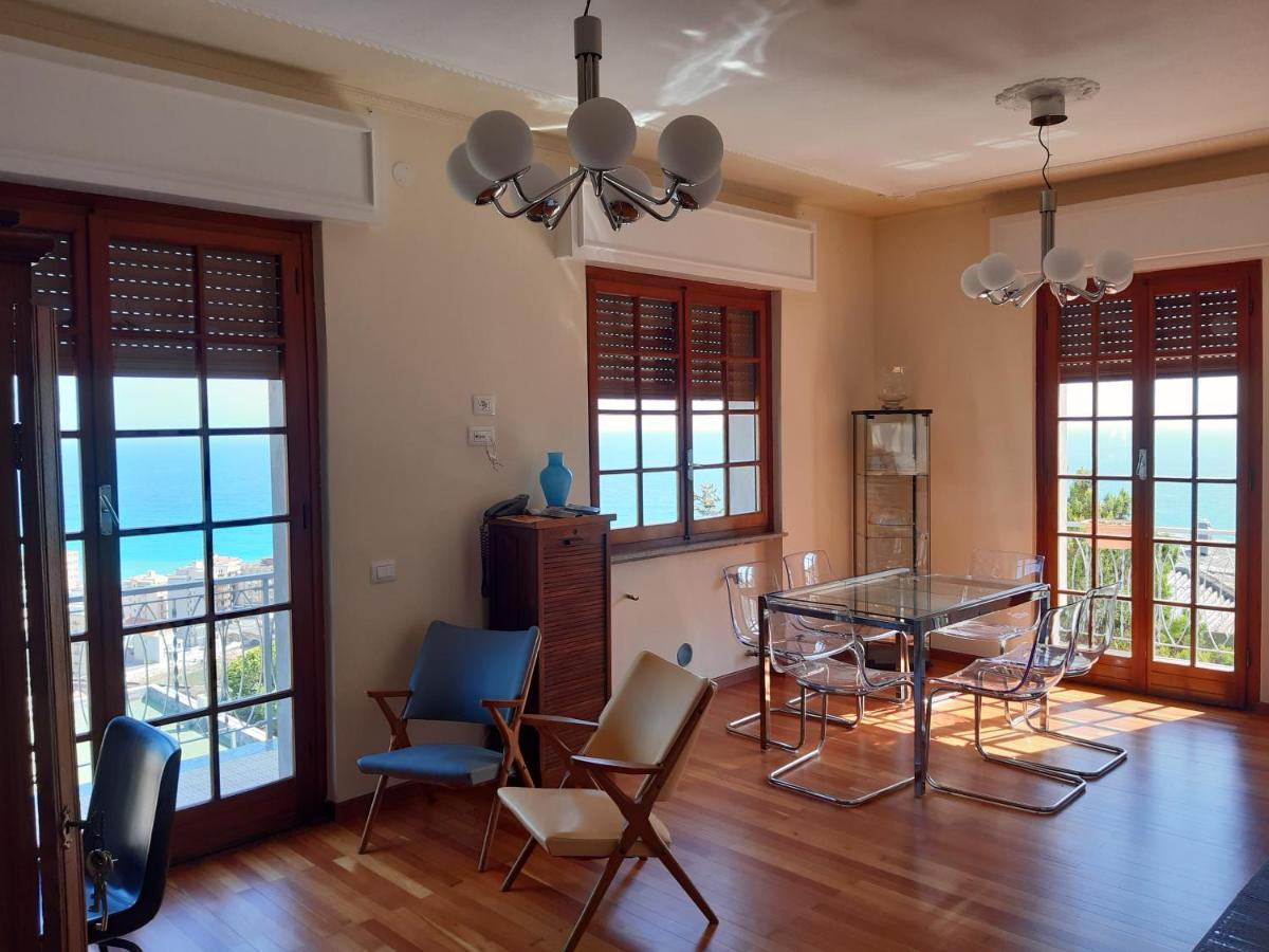 Bressa De Ma Affittacamere, Room & Breakfast Pietra Ligure Exterior foto